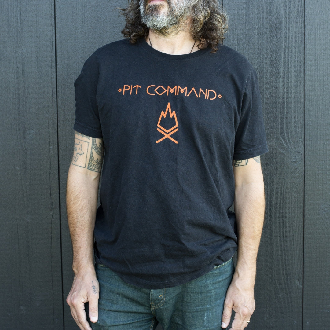 PIT COMMAND LOGO T-SHIRT (FRONT ONLY)